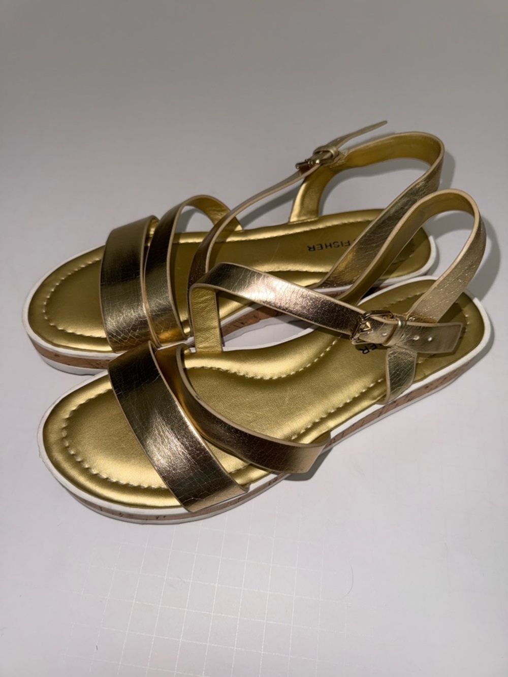 Women’s Marc Fisher Metallic Gold Strappy Slingback Sandals 7.5 - Picture 2 of 5